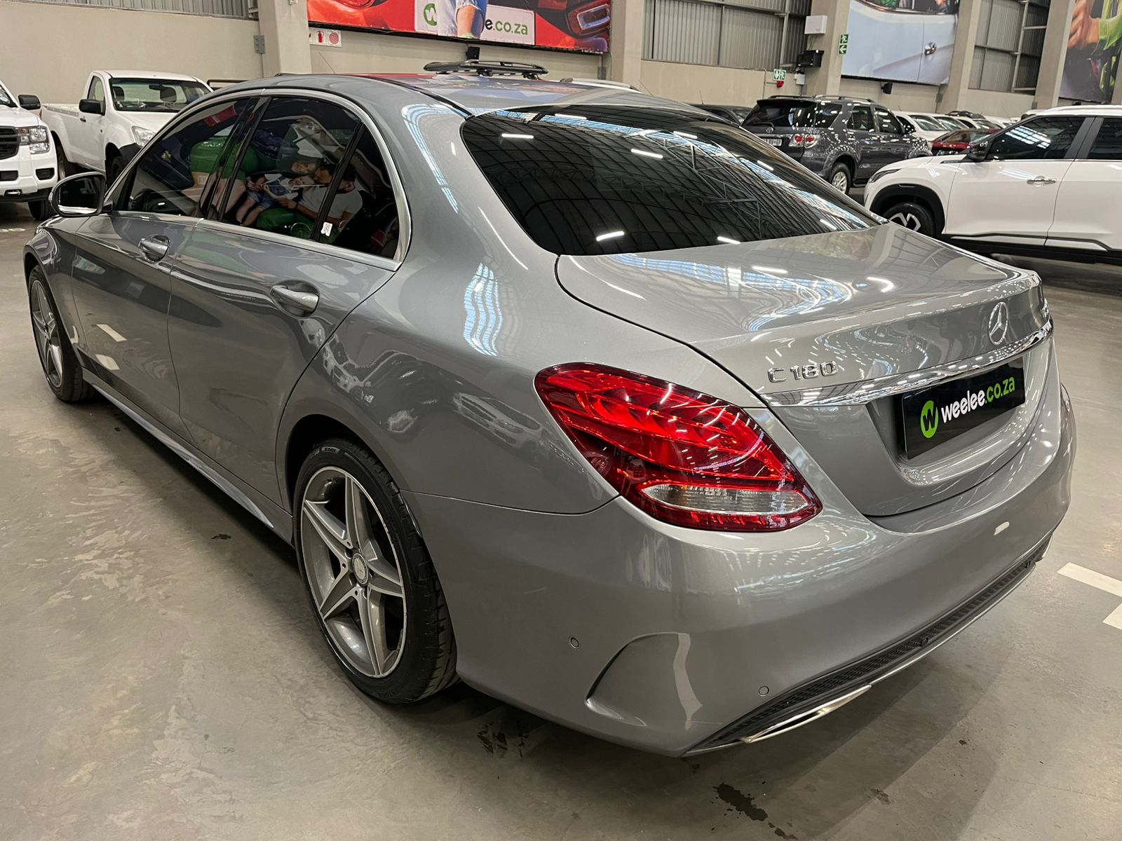 MERCEDES-BENZ C CLASS C180 AMG LINE A/T