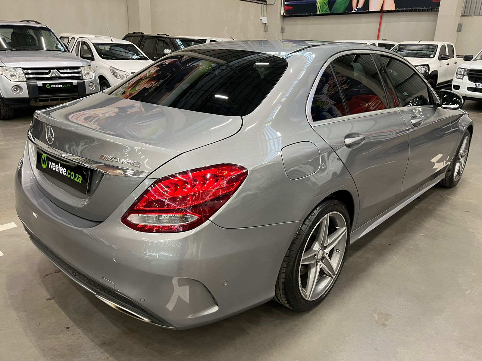 MERCEDES-BENZ C CLASS C180 AMG LINE A/T
