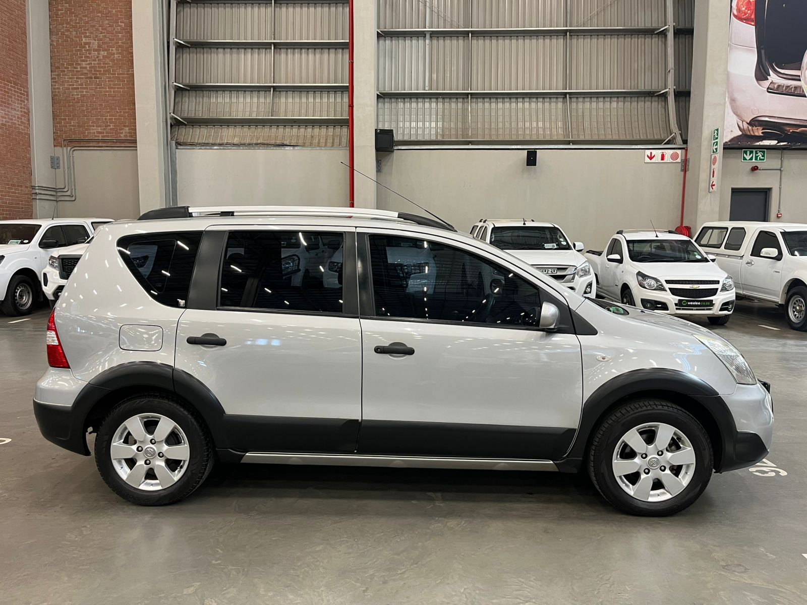 NISSAN LIVINA / GRAND  LIVINA LIVINA 1.6 ACENTA+ X-GEAR