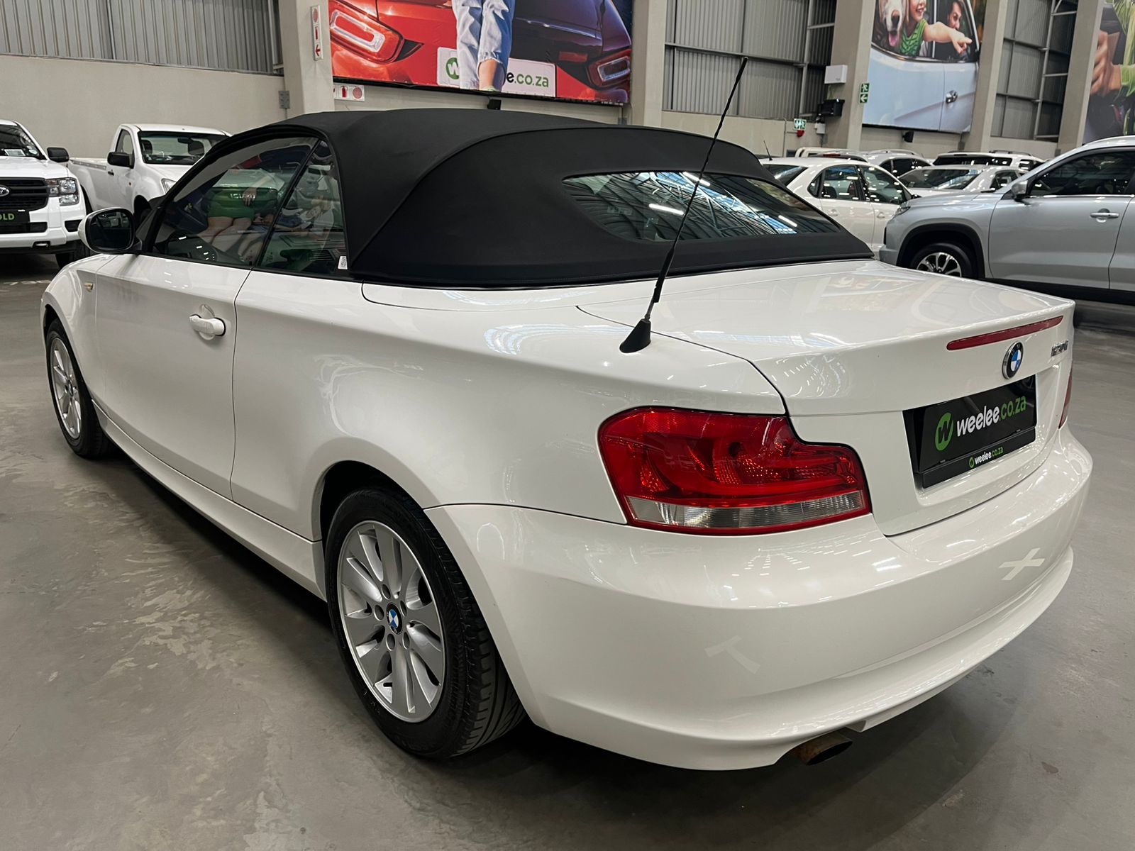 BMW 1 SERIES (E81/ 87)/(F20/F21)(F40) 120i CONVERT EXCLUSIVE A/T