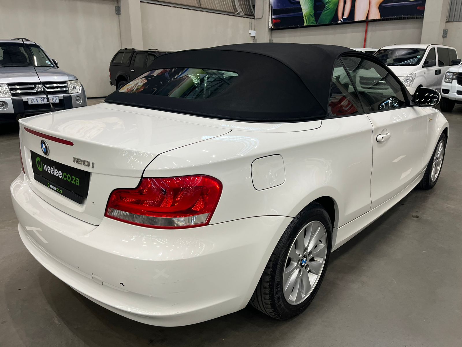 BMW 1 SERIES (E81/ 87)/(F20/F21)(F40) 120i CONVERT EXCLUSIVE A/T