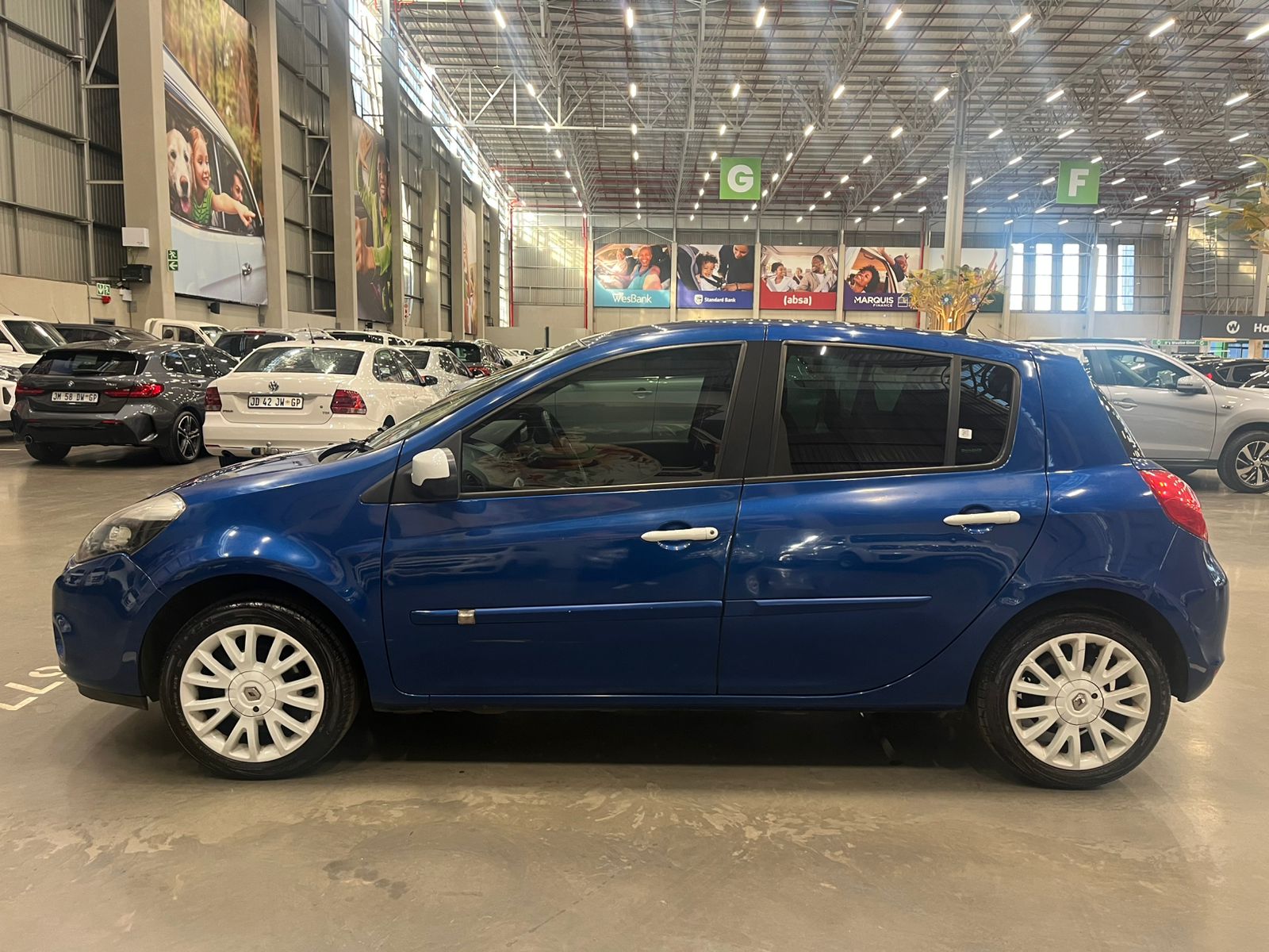 RENAULT CLIO CLIO III 1.6 S 5Dr