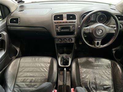 2013 VOLKSWAGEN POLO 1.6 TDI COMFORTLINE 5DR