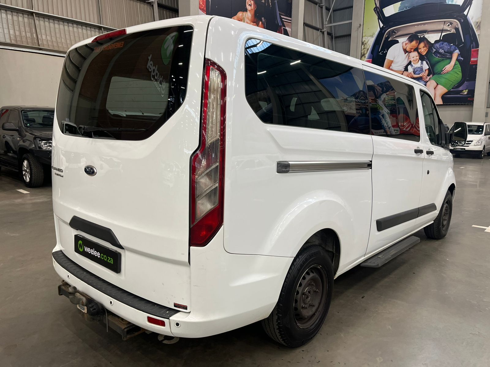 FORD TOURNEO TOURNEO CUSTOM 2.2TDCi  AMBIENTE LWB