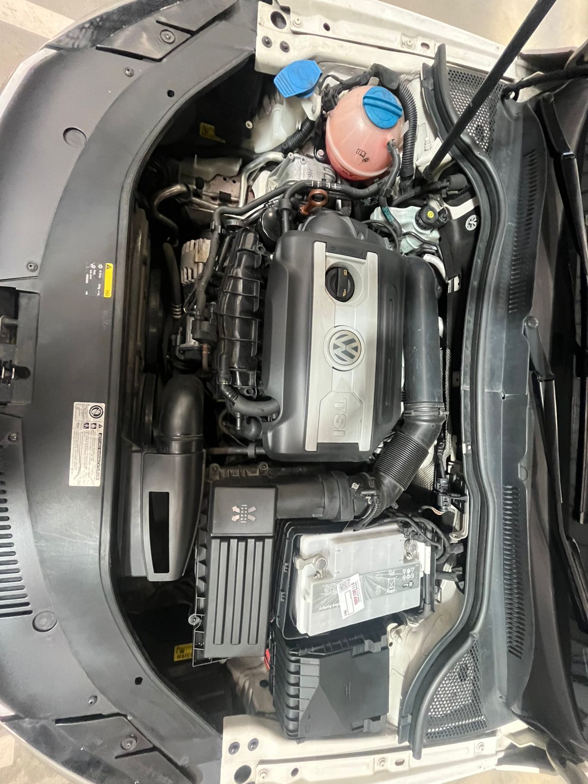 VOLKSWAGEN CC CC 2.0 TSI DSG (155KW)
