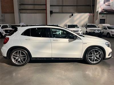 MERCEDES-BENZ GLA AMG GLA 45 4MATIC