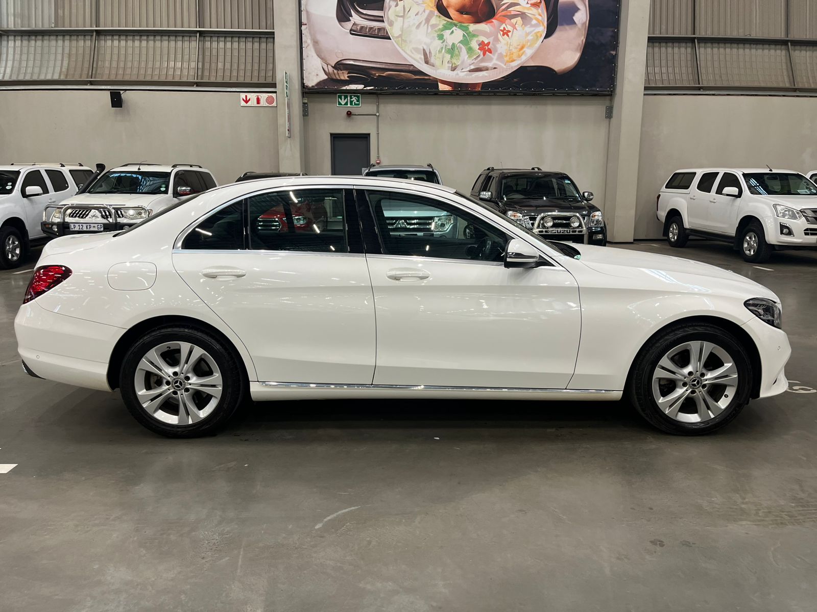 MERCEDES-BENZ C CLASS C180 A/T
