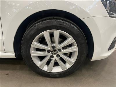 VOLKSWAGEN POLO VIVO POLO VIVO 1.4 COMFORTLINE (5DR)