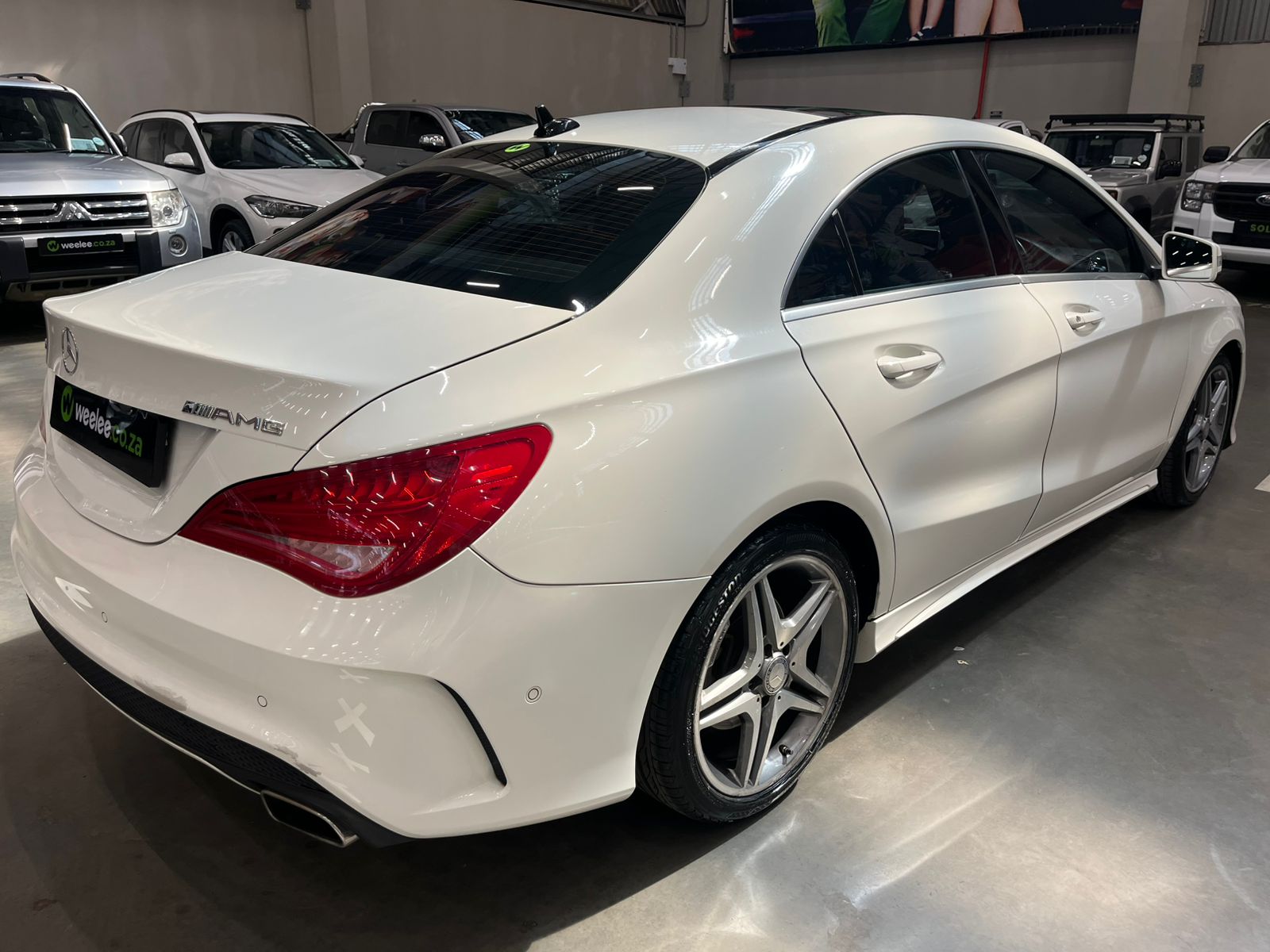 MERCEDES-BENZ CLA CLA200 AMG A/T