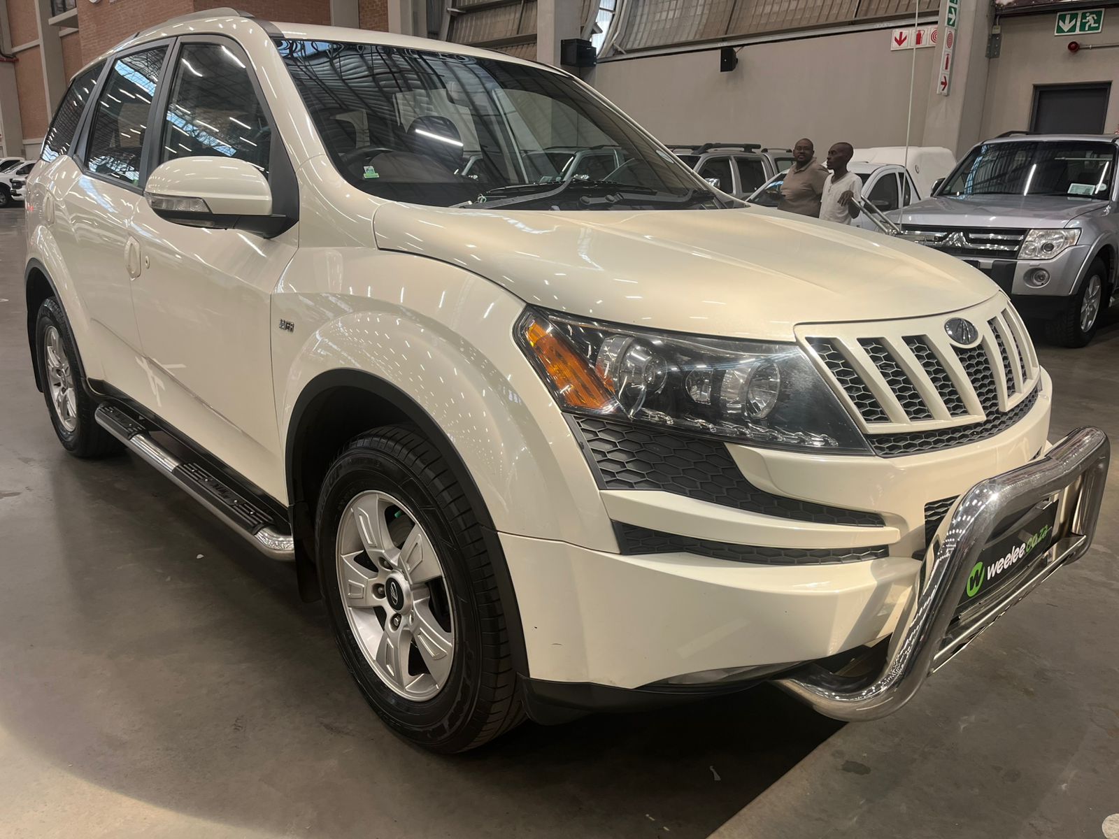 MAHINDRA XUV XUV 500 2.2D MHAWK (W8) 7 SEAT