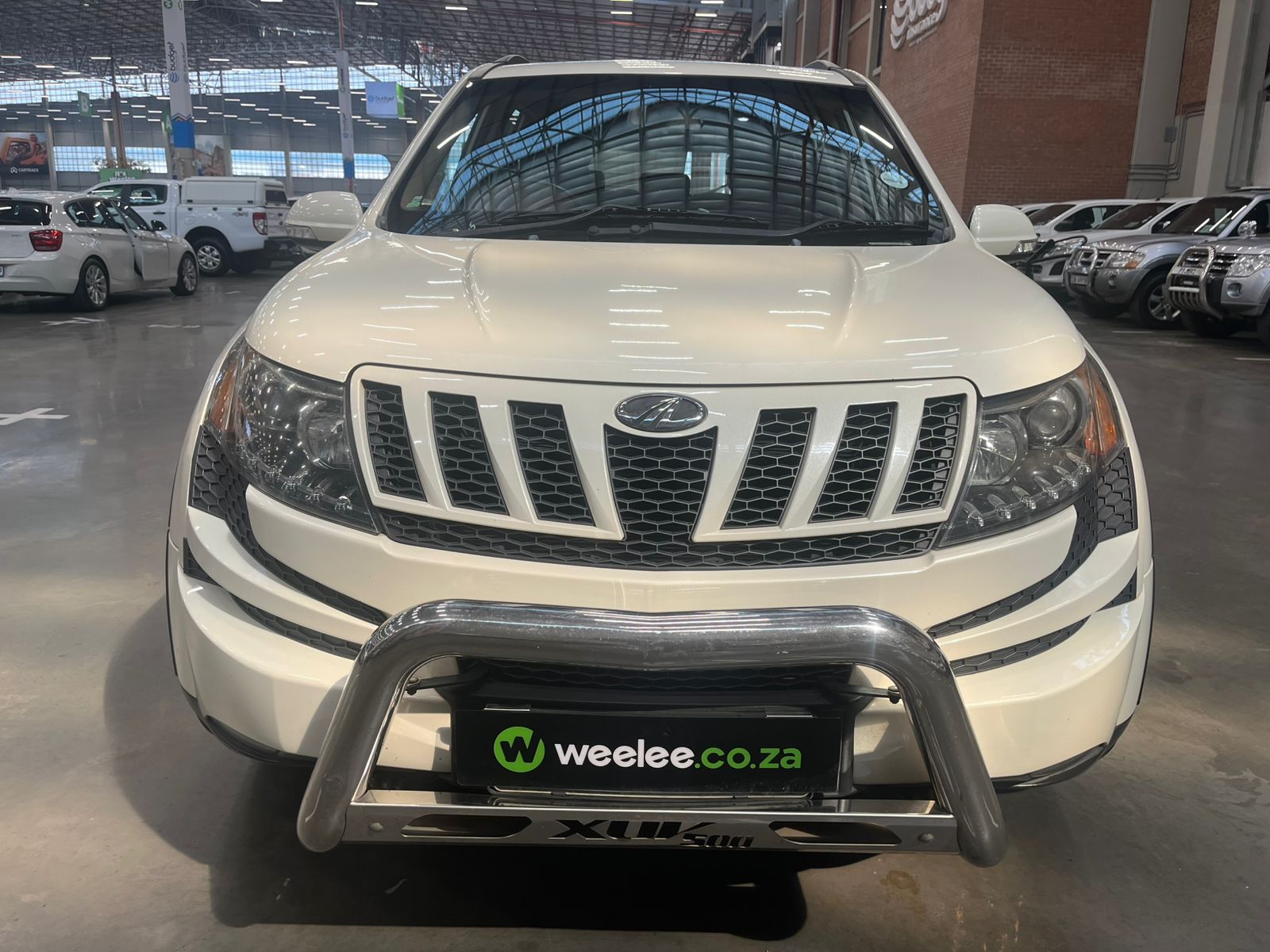 MAHINDRA XUV XUV 500 2.2D MHAWK (W8) 7 SEAT