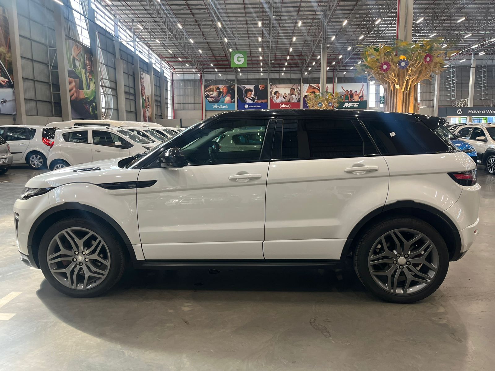 LAND ROVER EVOQUE EVOQUE 2.2 SD4 HSE DYNAMIC