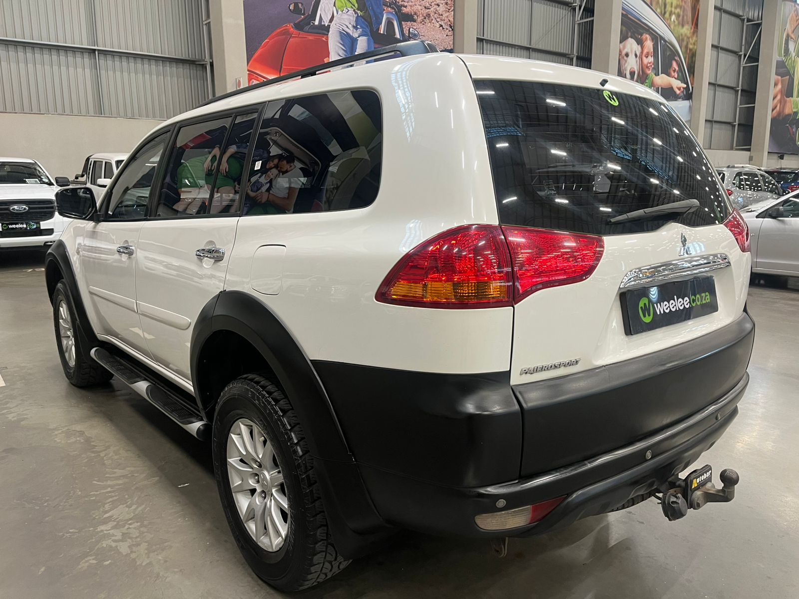 MITSUBISHI PAJERO SPORT PAJERO SPORT 3.2 Di-D GLS
