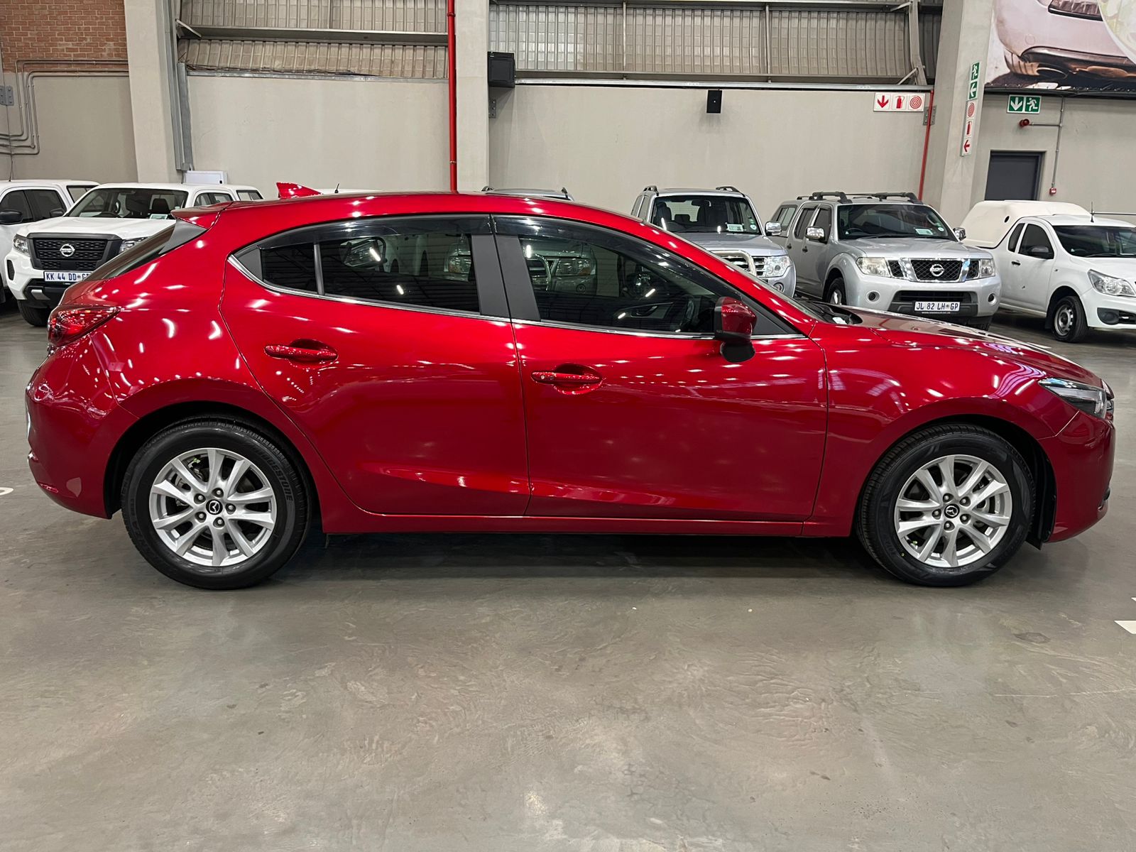 MAZDA 3 MAZDA3 2.0 INDIVIDUAL A/T