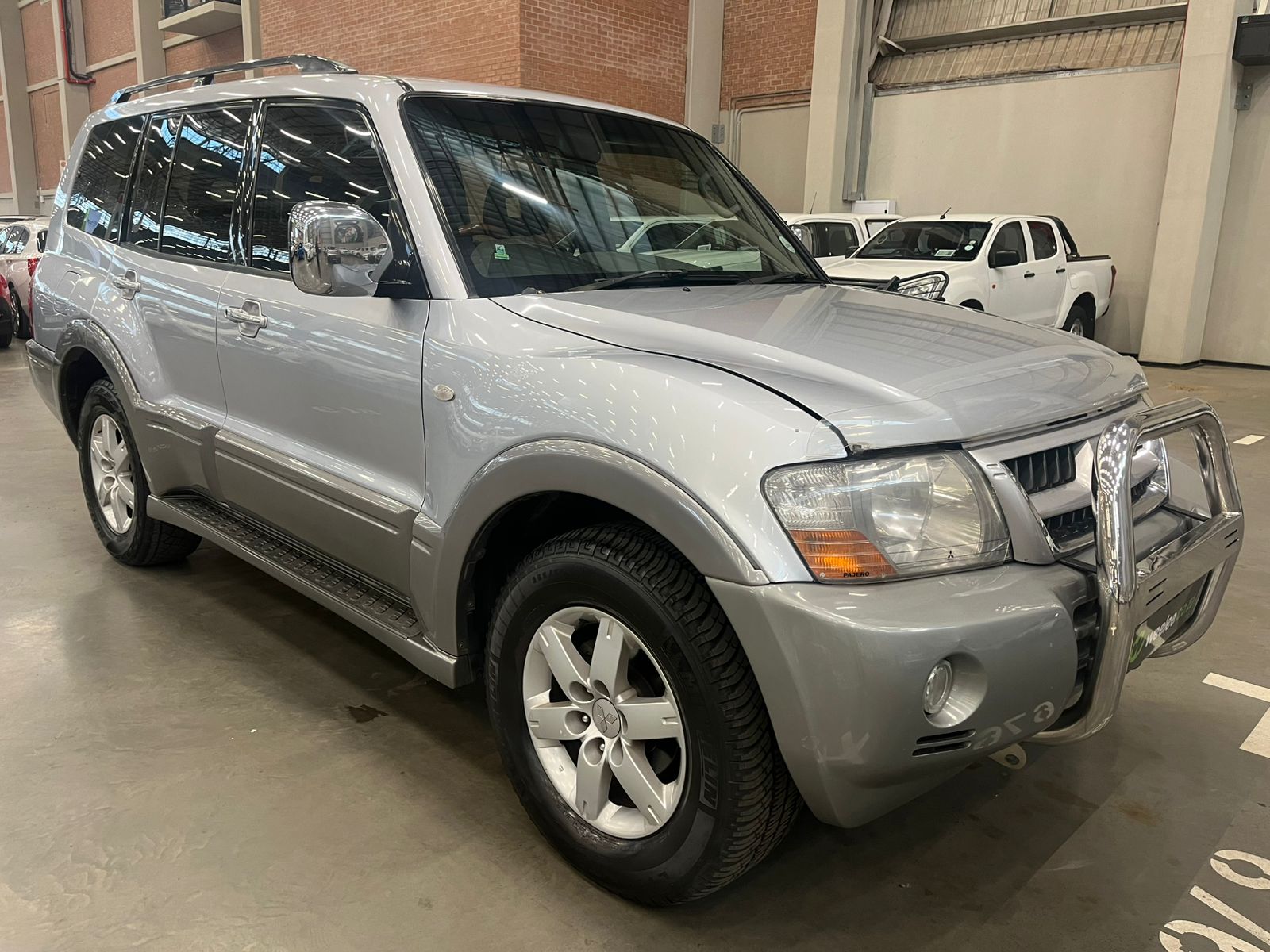 Mitsubishi Pajero 3200 Di-D GLS Auto
