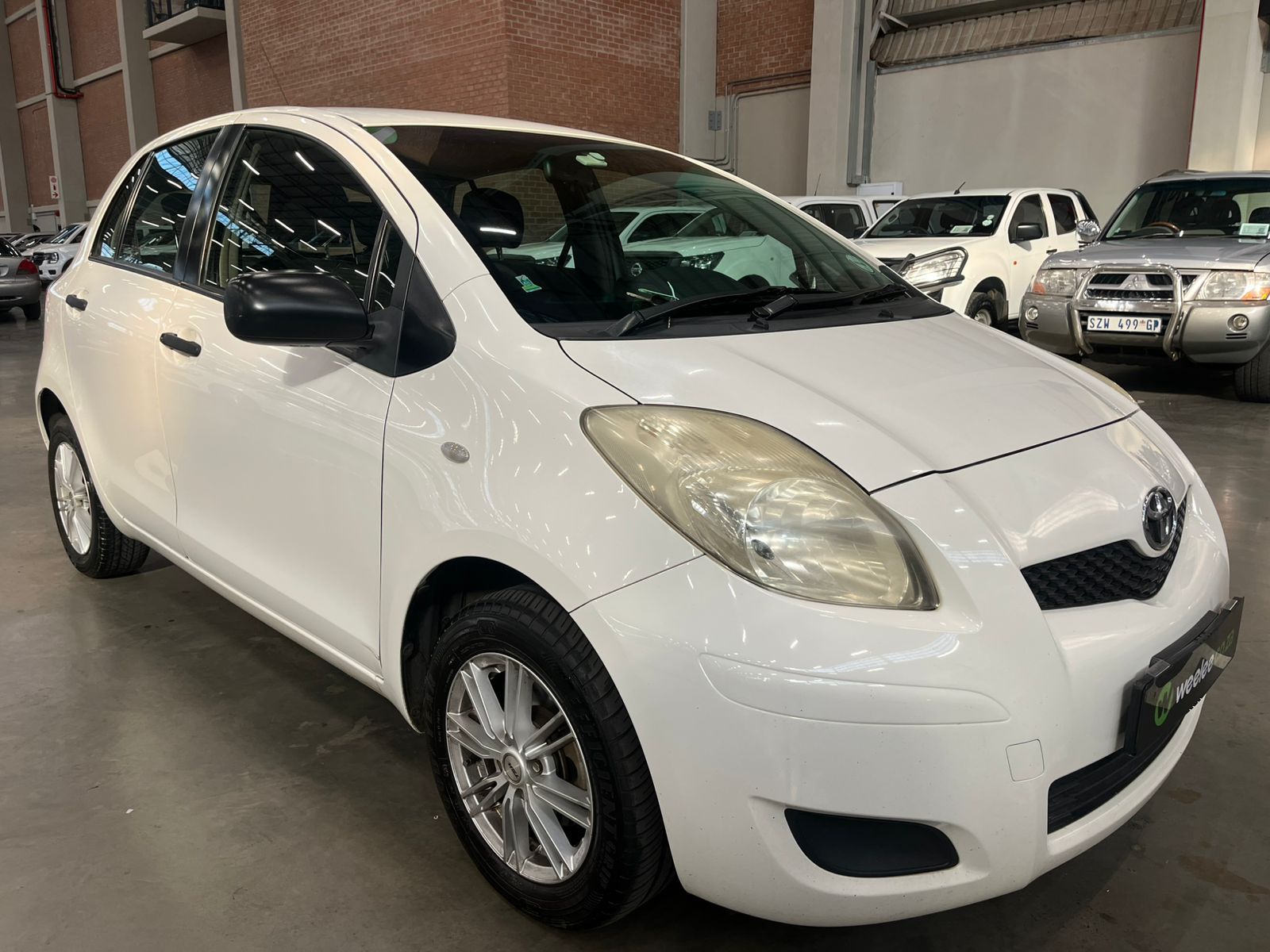TOYOTA YARIS YARIS T1 5Dr A/C