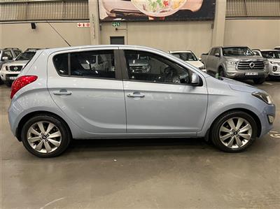 HYUNDAI i20 i20 1.4D GLIDE
