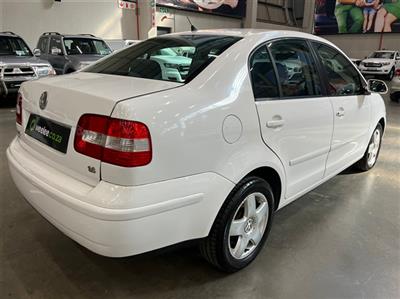 VOLKSWAGEN POLO CLASSIC POLO CLASSIC 1.6 COMFORTLINE