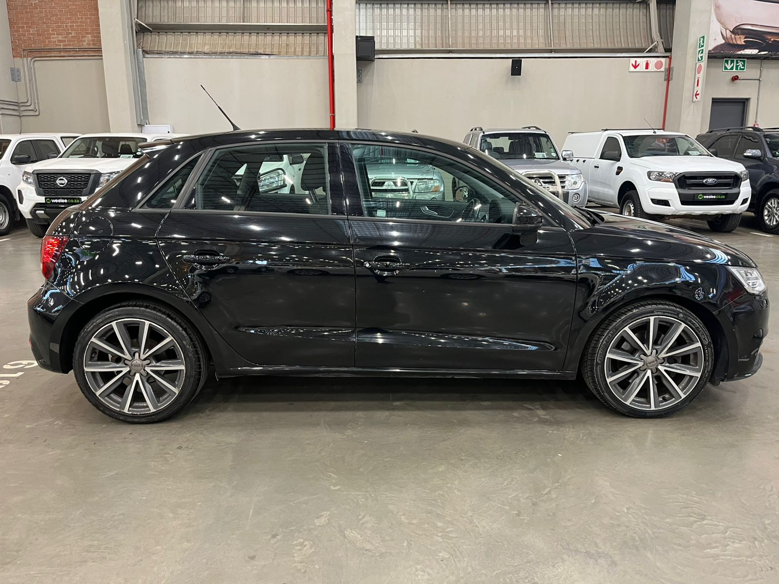 AUDI A1 A1 SPORTBACK 1.4T FSi SE S-TRONIC (30 TFSi)