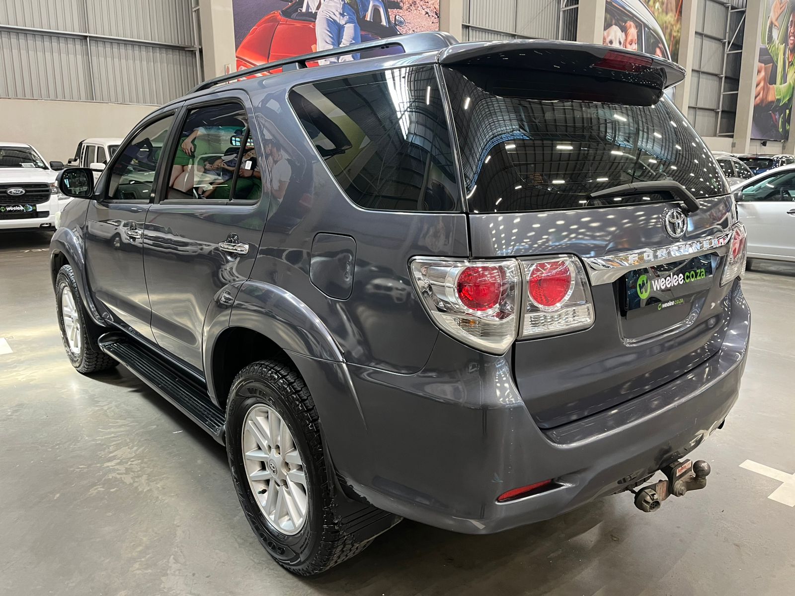 TOYOTA FORTUNER FORTUNER 2.5D-4D RB