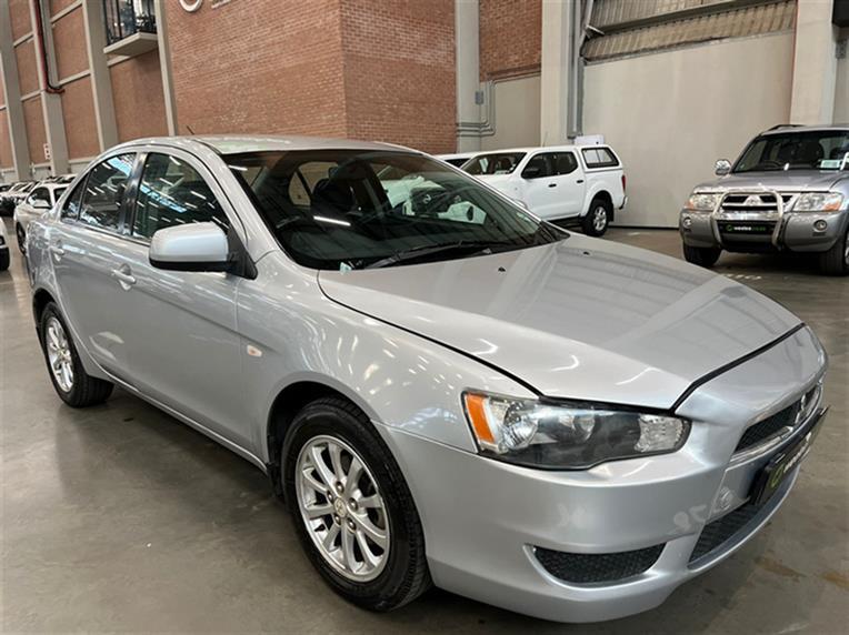 Mitsubishi Lancer 2.0 GLS