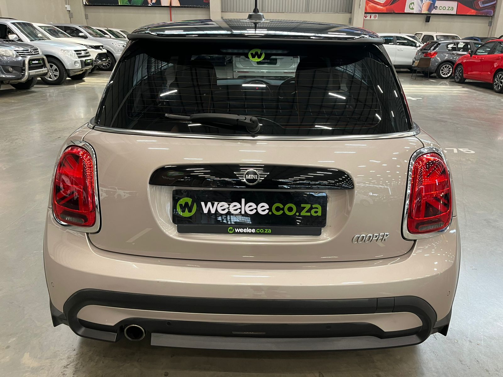 MINI COOPER COOPER A/T