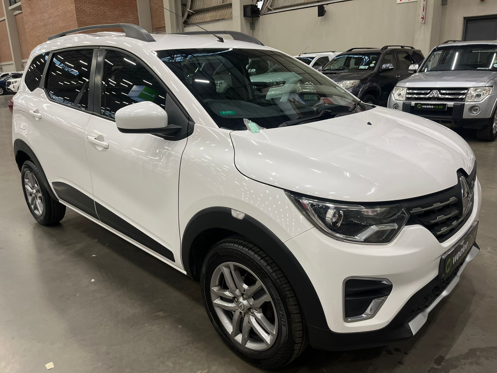 Renault Triber 1.0 Intens