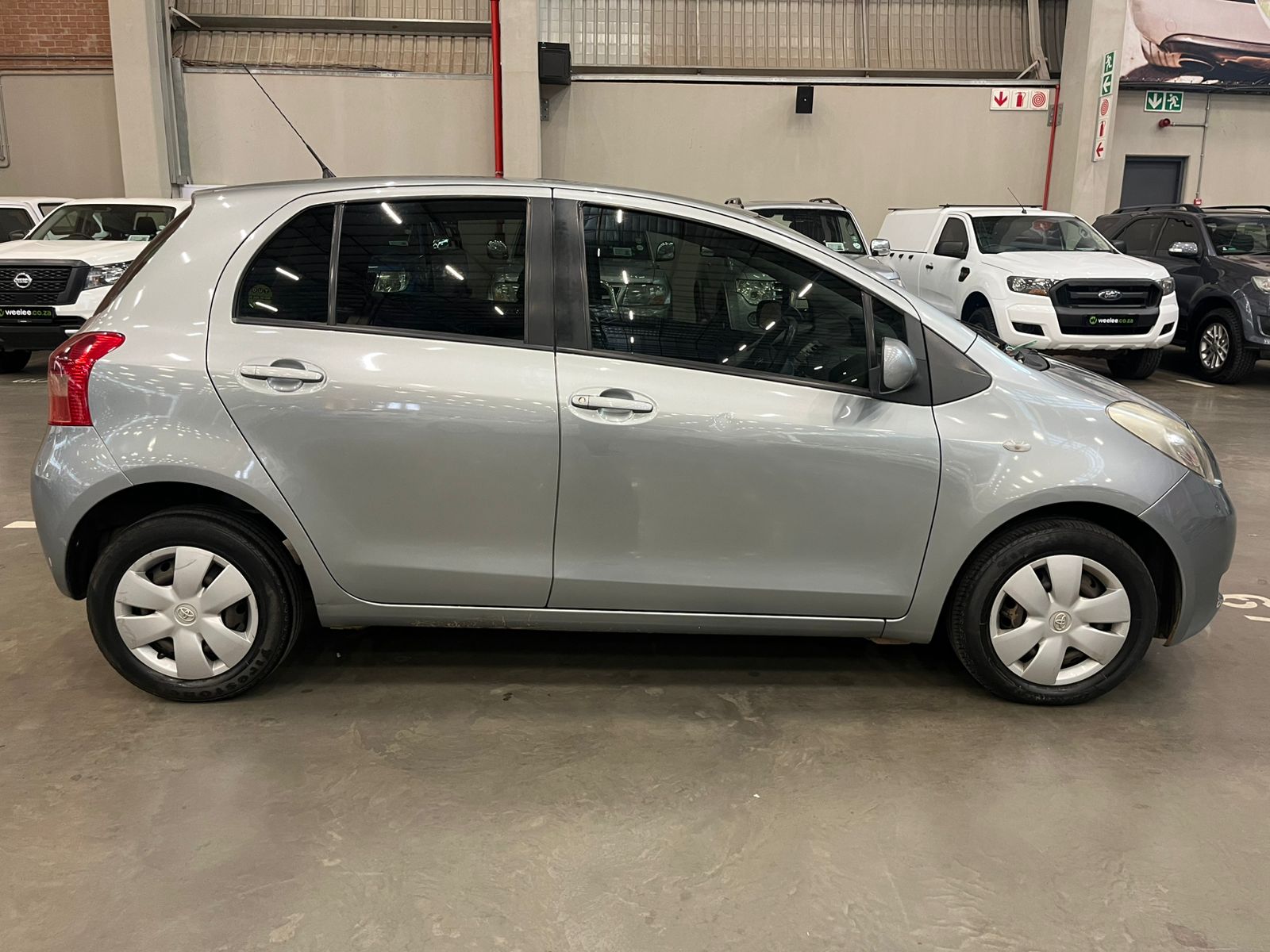 TOYOTA YARIS YARIS T3 5Dr