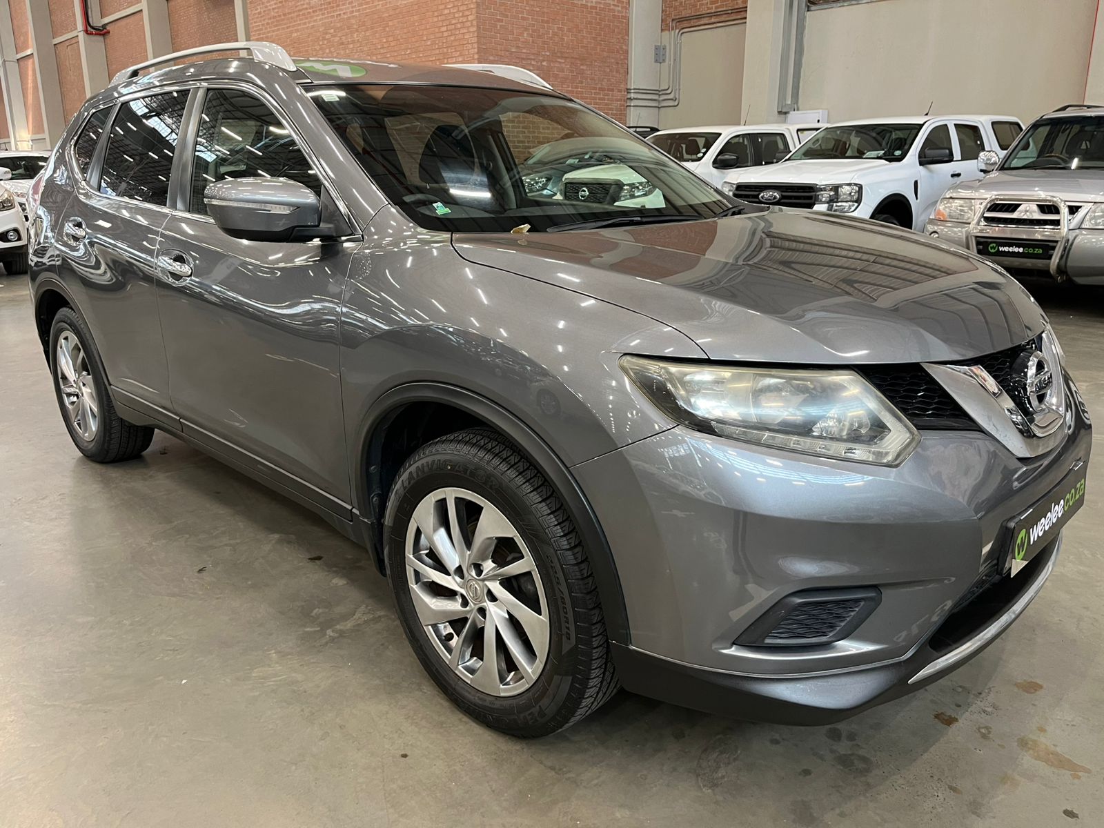 NISSAN X TRAIL X TRAIL 2.0 XE (T32)
