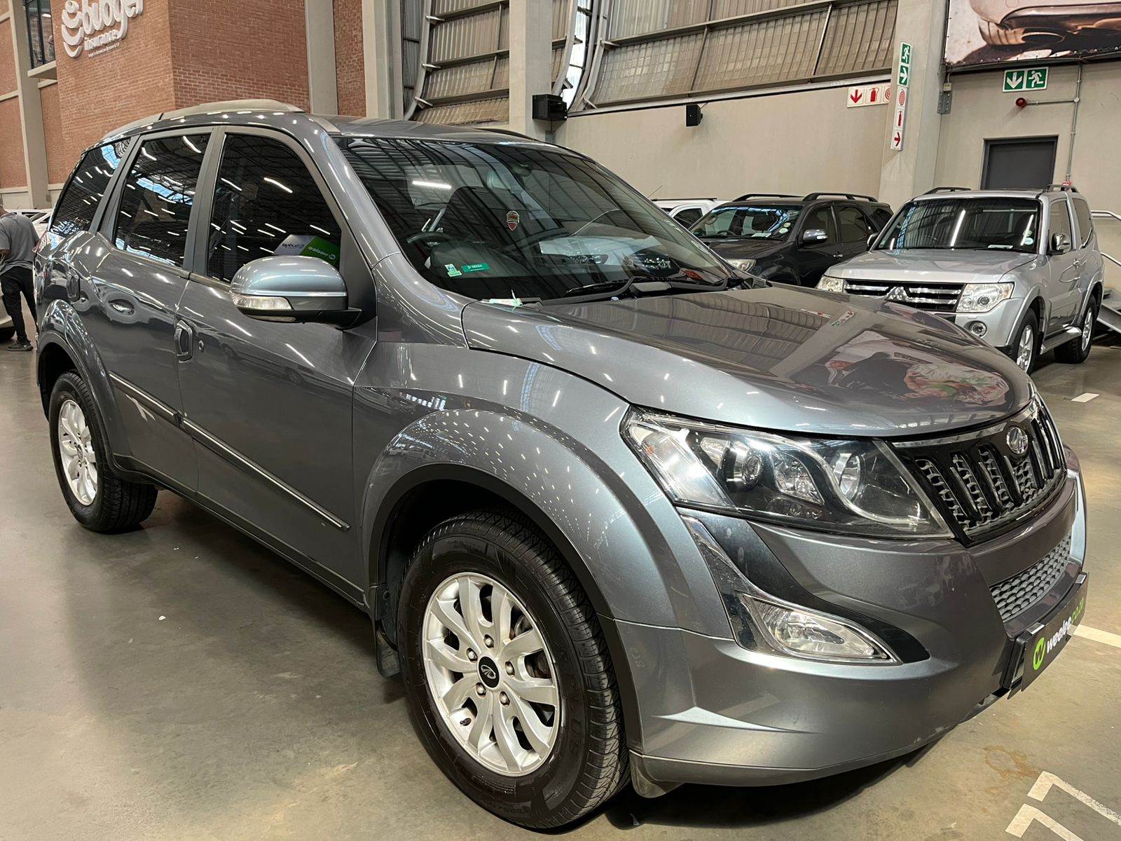 MAHINDRA XUV XUV 500 2.2D MHAWK (W8) 7 SEAT