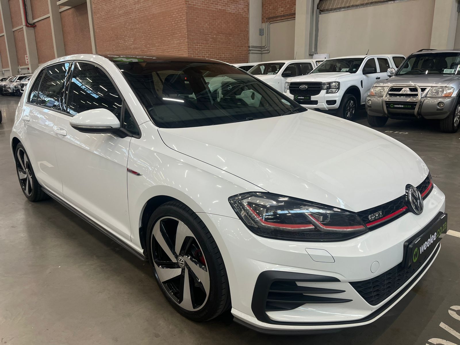 Volkswagen (VW) Golf 7 GTi 2.0 TSi DSG