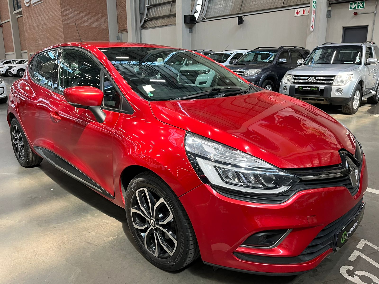 Renault Clio IV 900T (66kW) Dynamique 5 Door