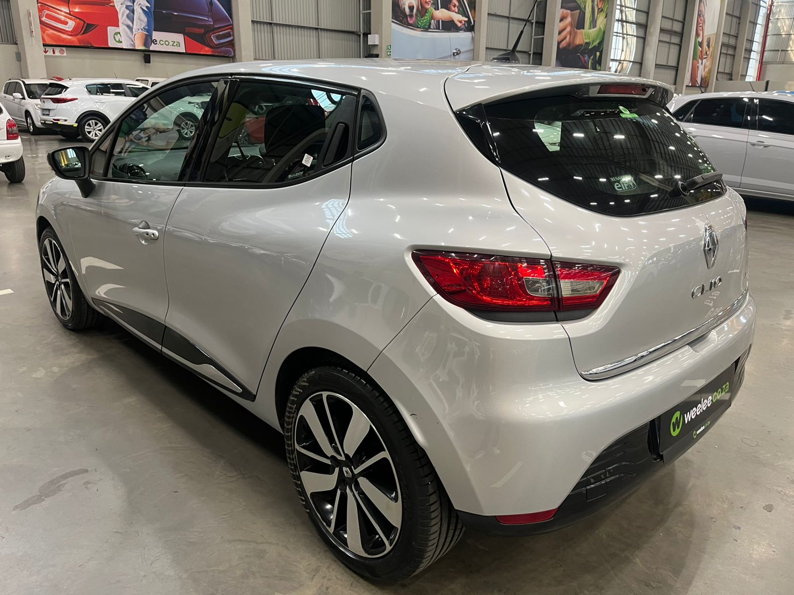 RENAULT CLIO IV CLIO IV 900 T DYNAMIQUE 5DR (66KW)