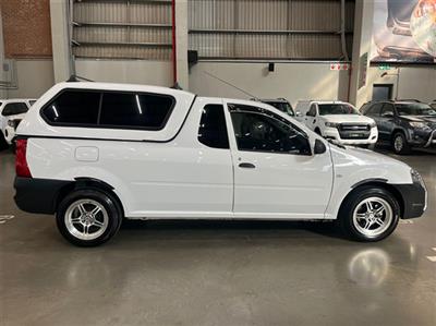 2024 NISSAN NP200 1.6  A/C SAFETY PACK P/U S/C