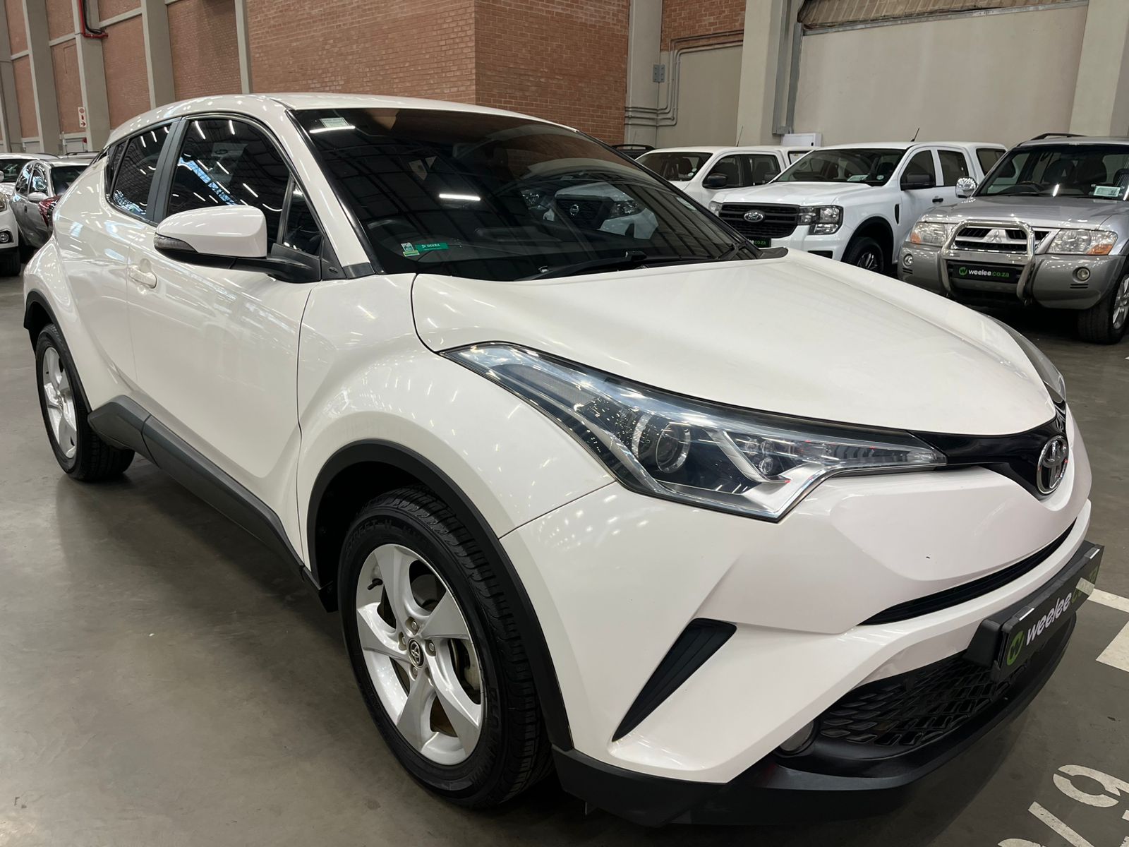 Toyota C-HR 1.2T Plus CVT