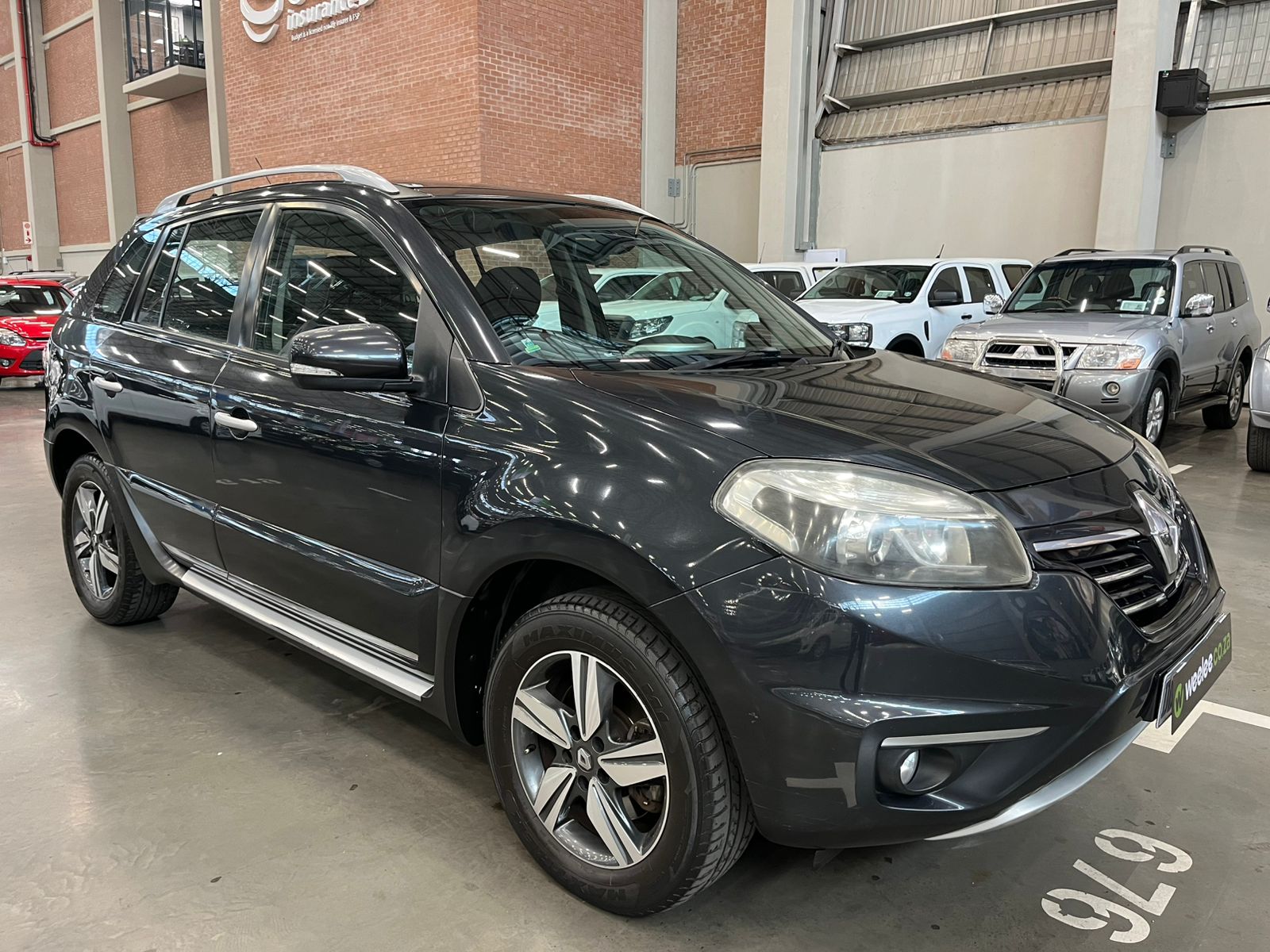 Renault Koleos 2.5 16V 6 Speed Dynamique 4X4 CVT