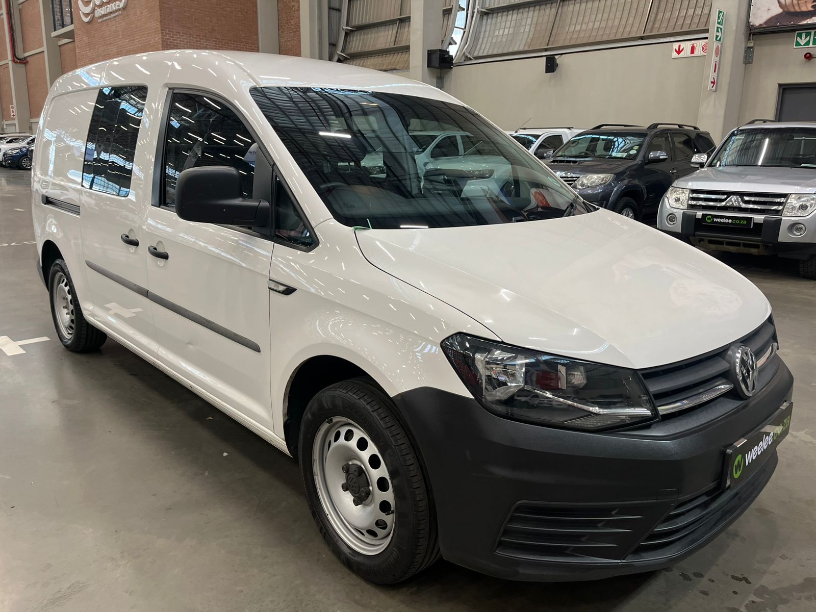 Volkswagen (VW) Caddy 2.0 TDi Maxi Crewbus DSG