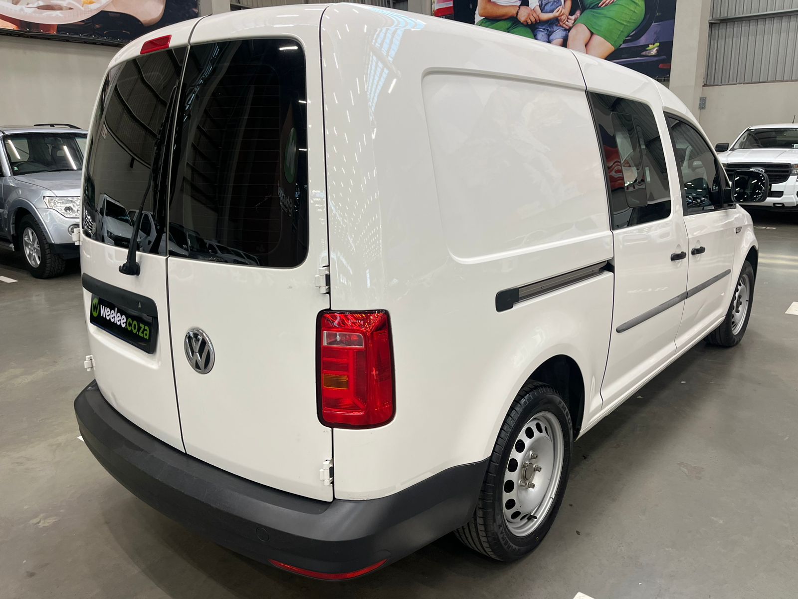 VOLKSWAGEN CADDY CADDY4 MAXI  CREWBUS 2.0 TDi DSG