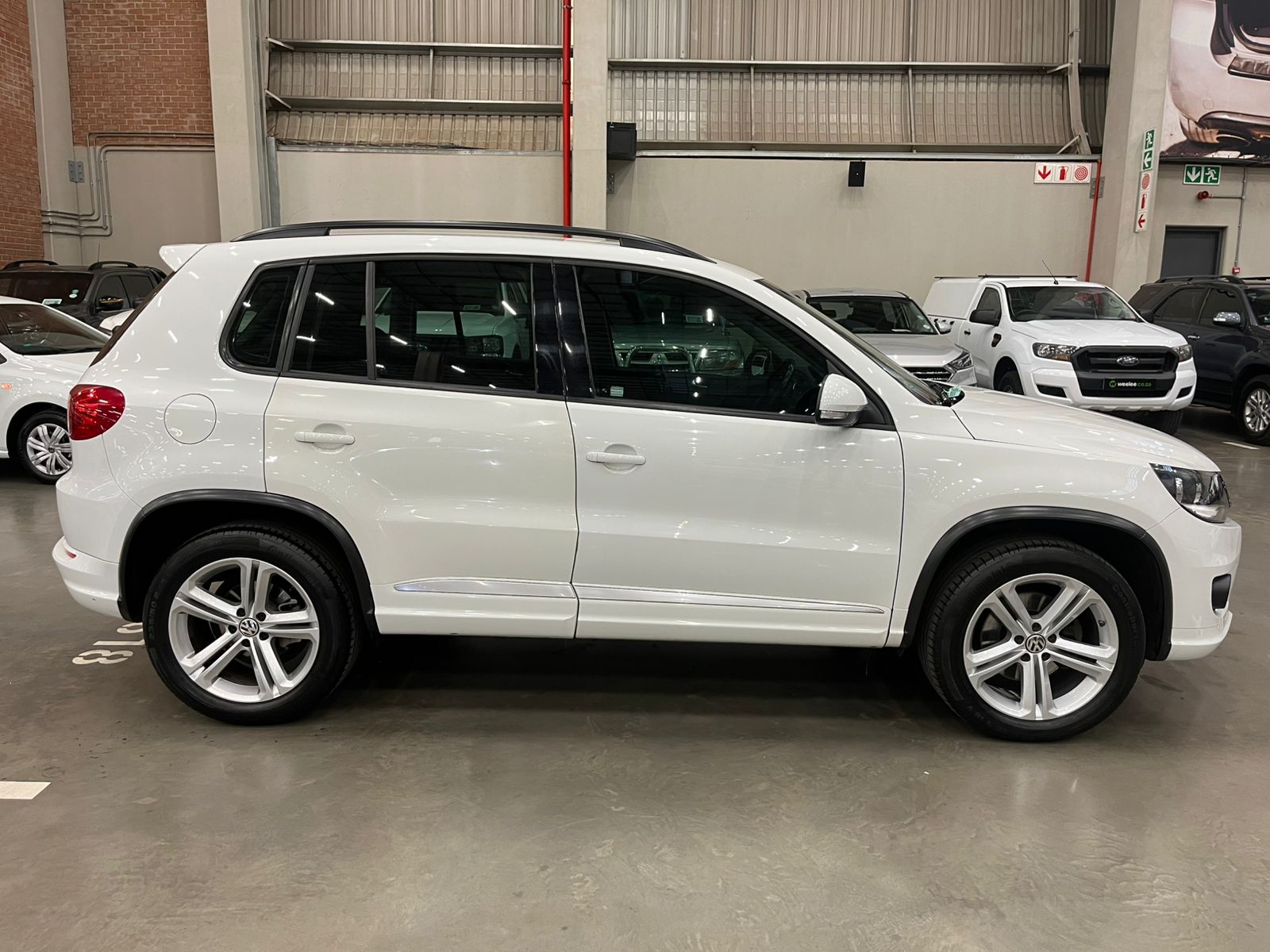 VOLKSWAGEN TIGUAN TIGUAN 1.4 TSi B/MOT TREN-FUN (118KW)