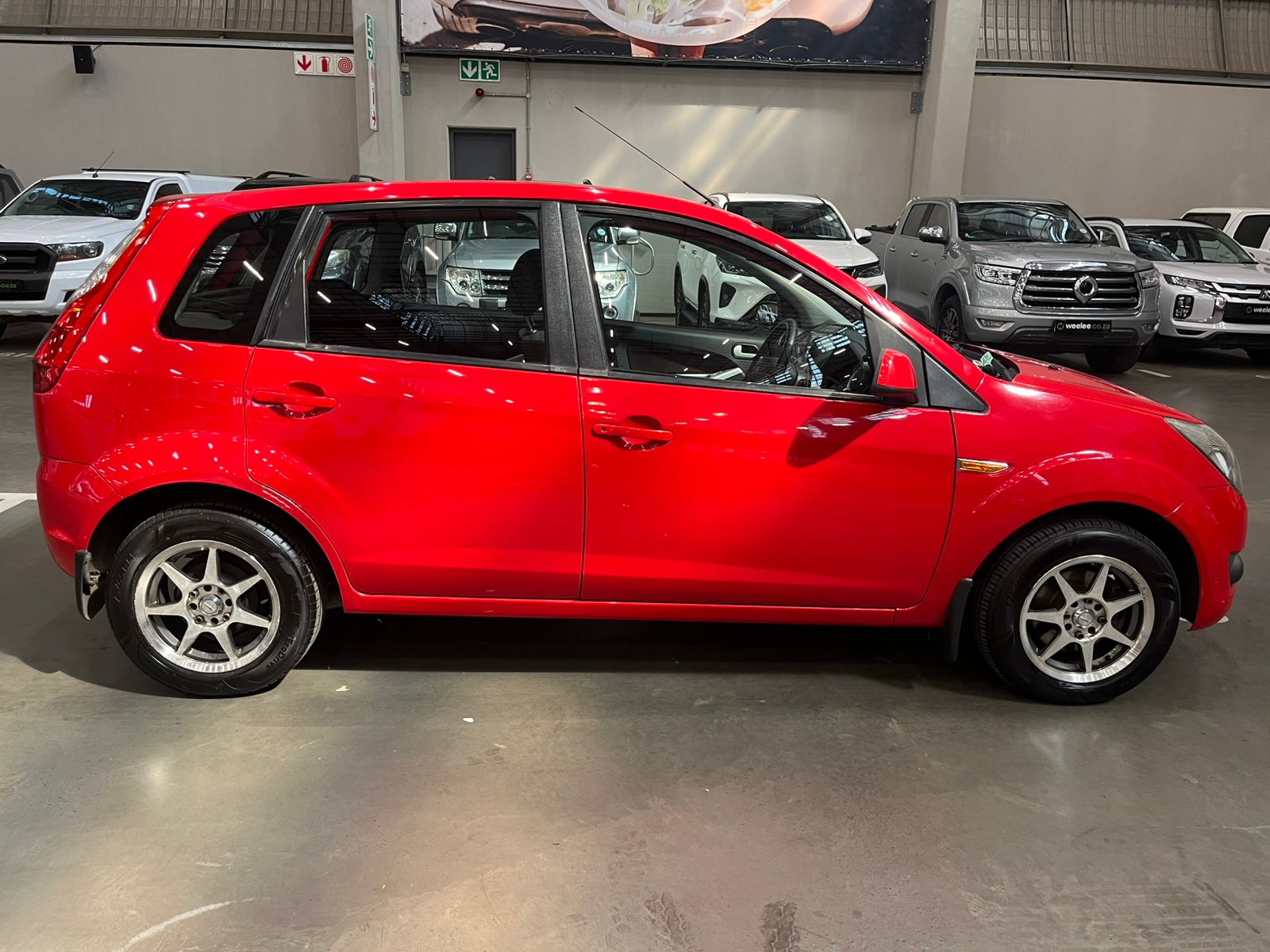 FORD FIGO FIGO 1.4 TREND