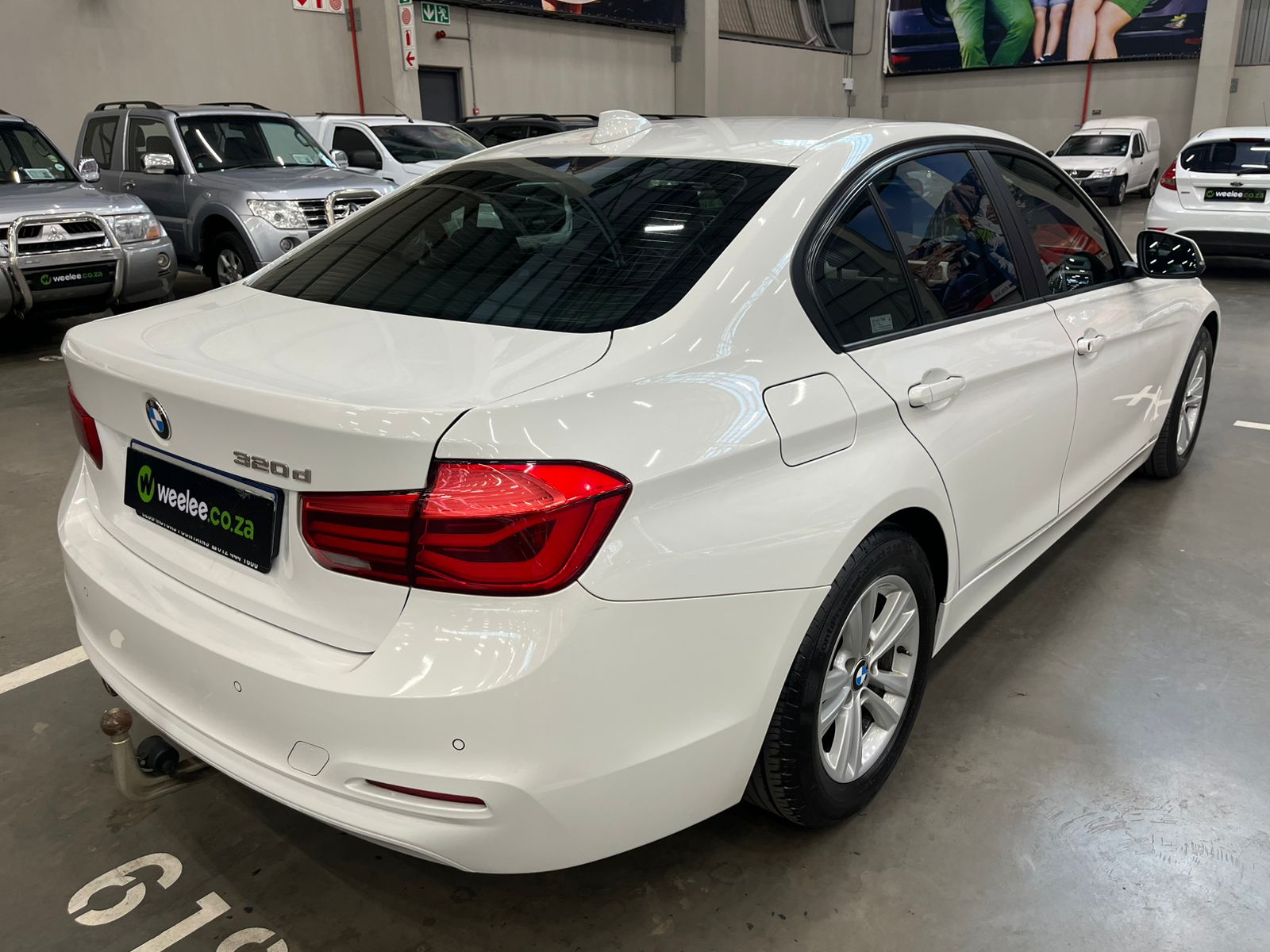 BMW 3 SERIES 320D A/T (F30)