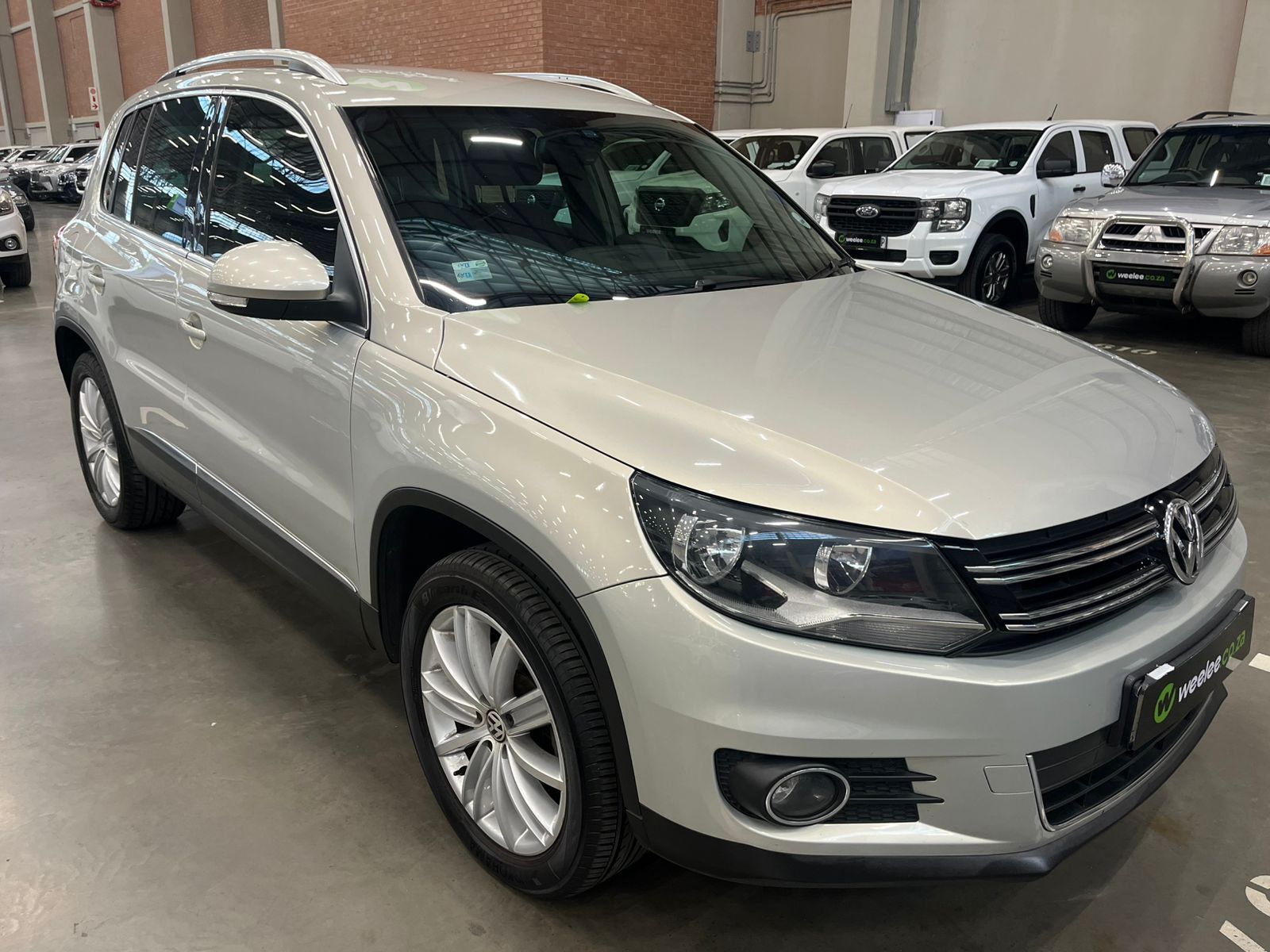 VOLKSWAGEN TIGUAN TIGUAN 2.0 TSi  SPRT-STYL 4/MOT DSG