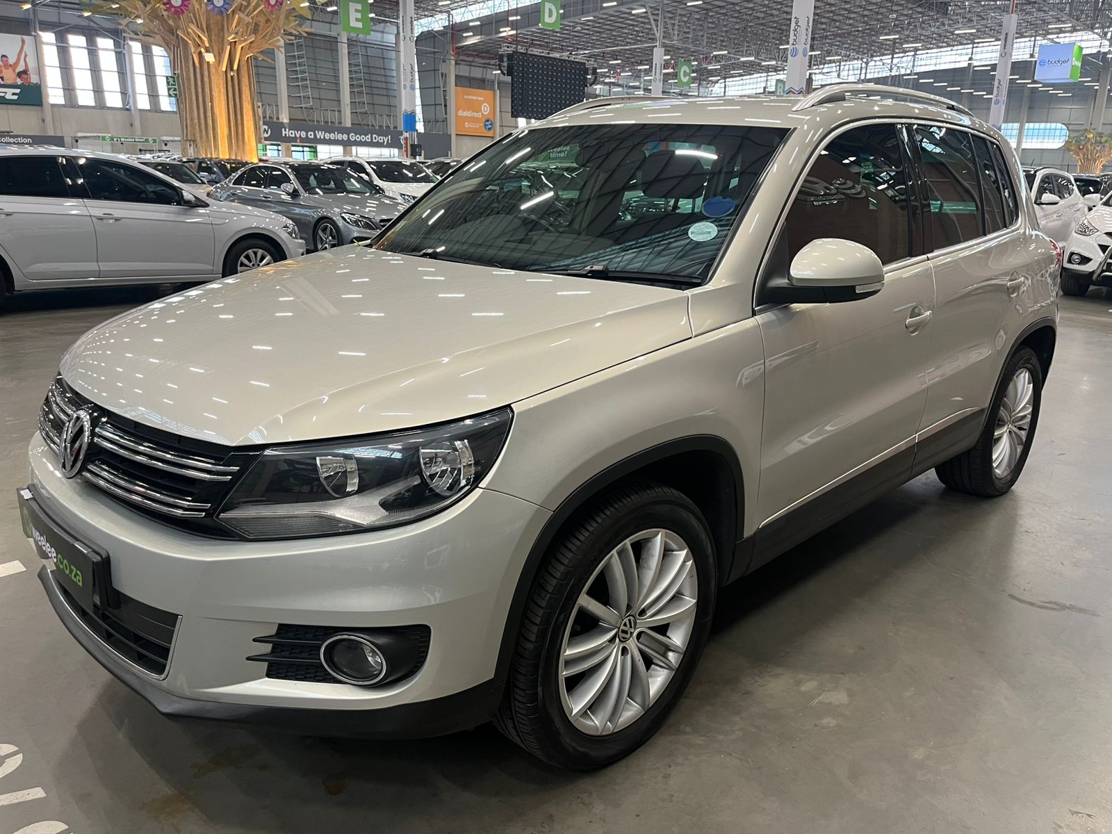 VOLKSWAGEN TIGUAN TIGUAN 2.0 TSi  SPRT-STYL 4/MOT DSG