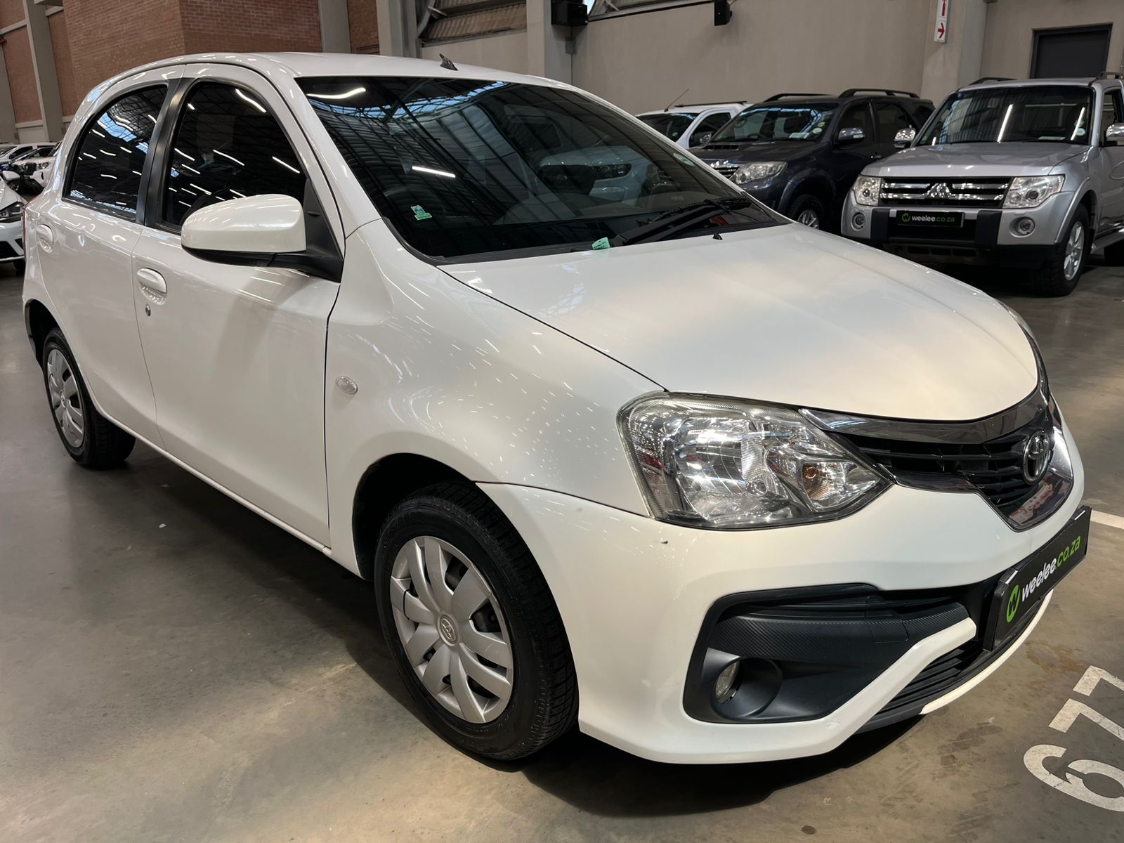 Toyota Etios 1.5 Xs/Sprint 5 Door