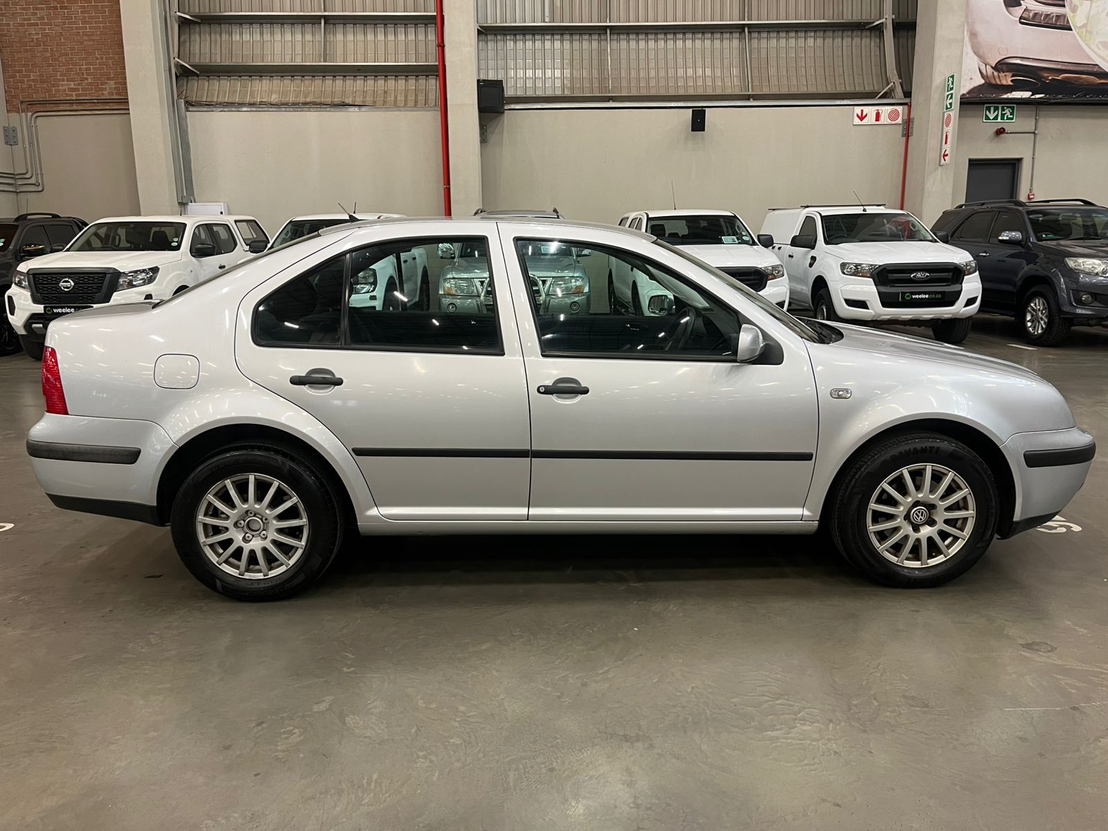 VOLKSWAGEN JETTA 4 JETTA 4 1.6