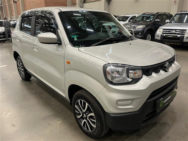 Suzuki S-Presso 1.0 GL Plus Auto
