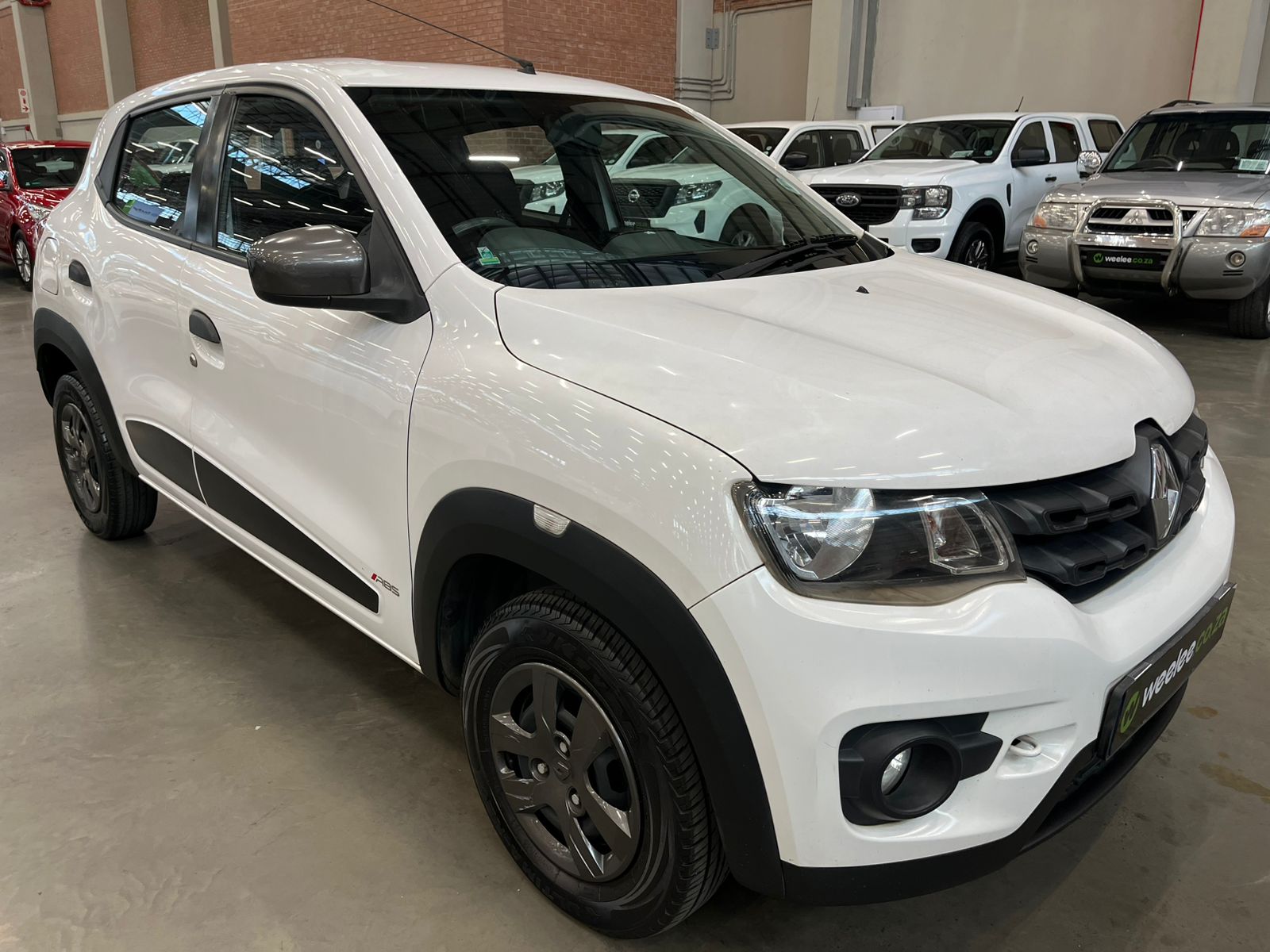 RENAULT KWID KWID 1.0 DYNAMIQUE 5DR A/T