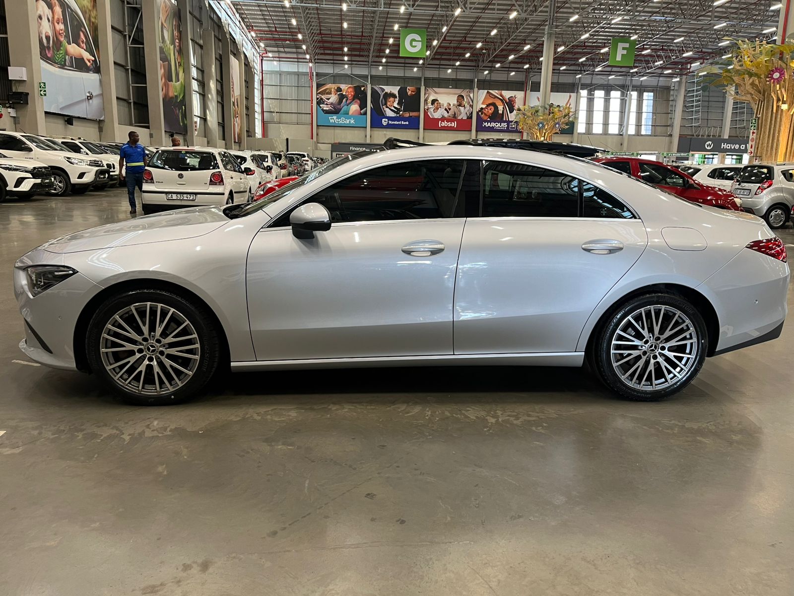 MERCEDES-BENZ CLA CLA220d A/T
