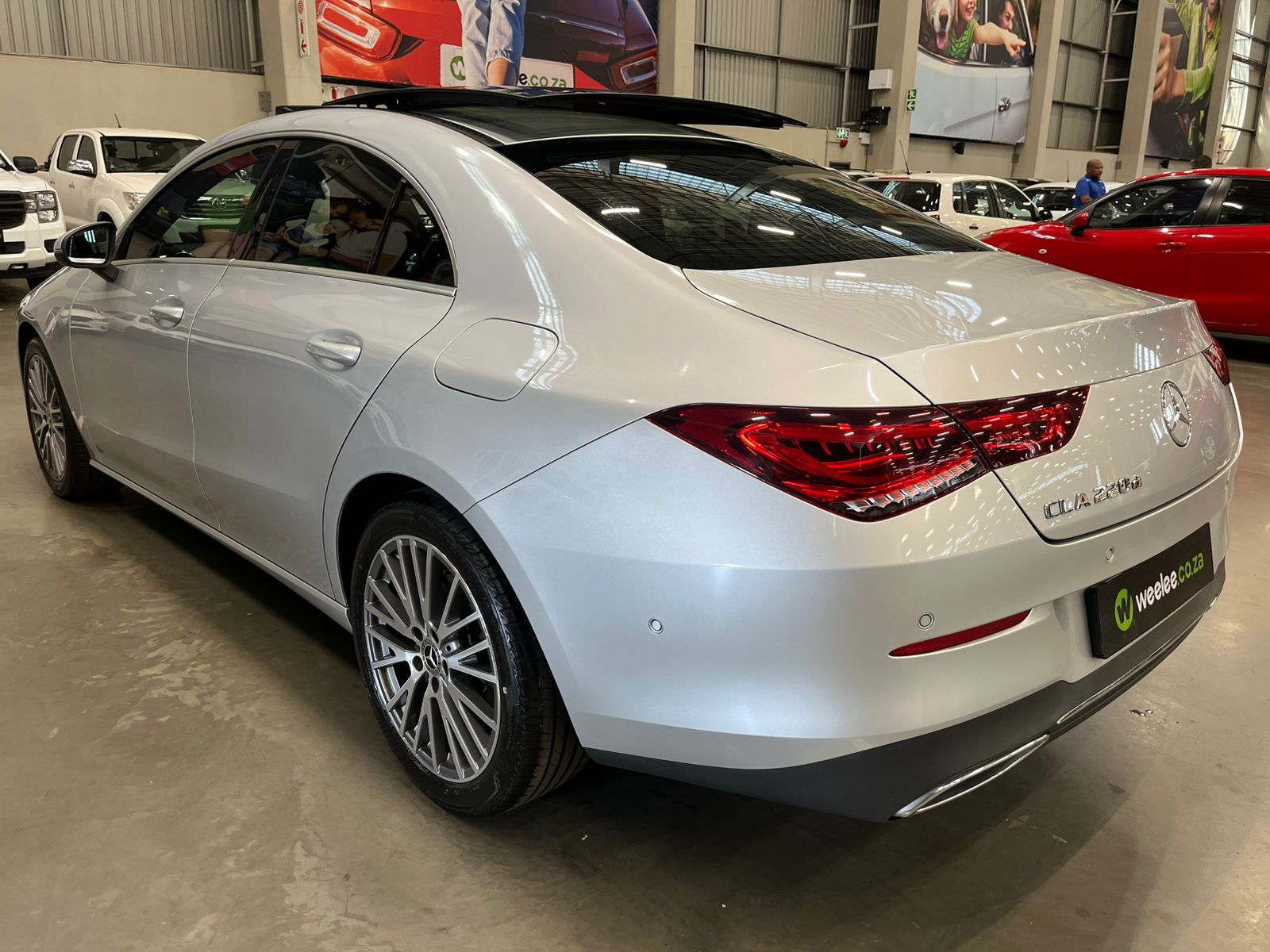 MERCEDES-BENZ CLA CLA220d A/T