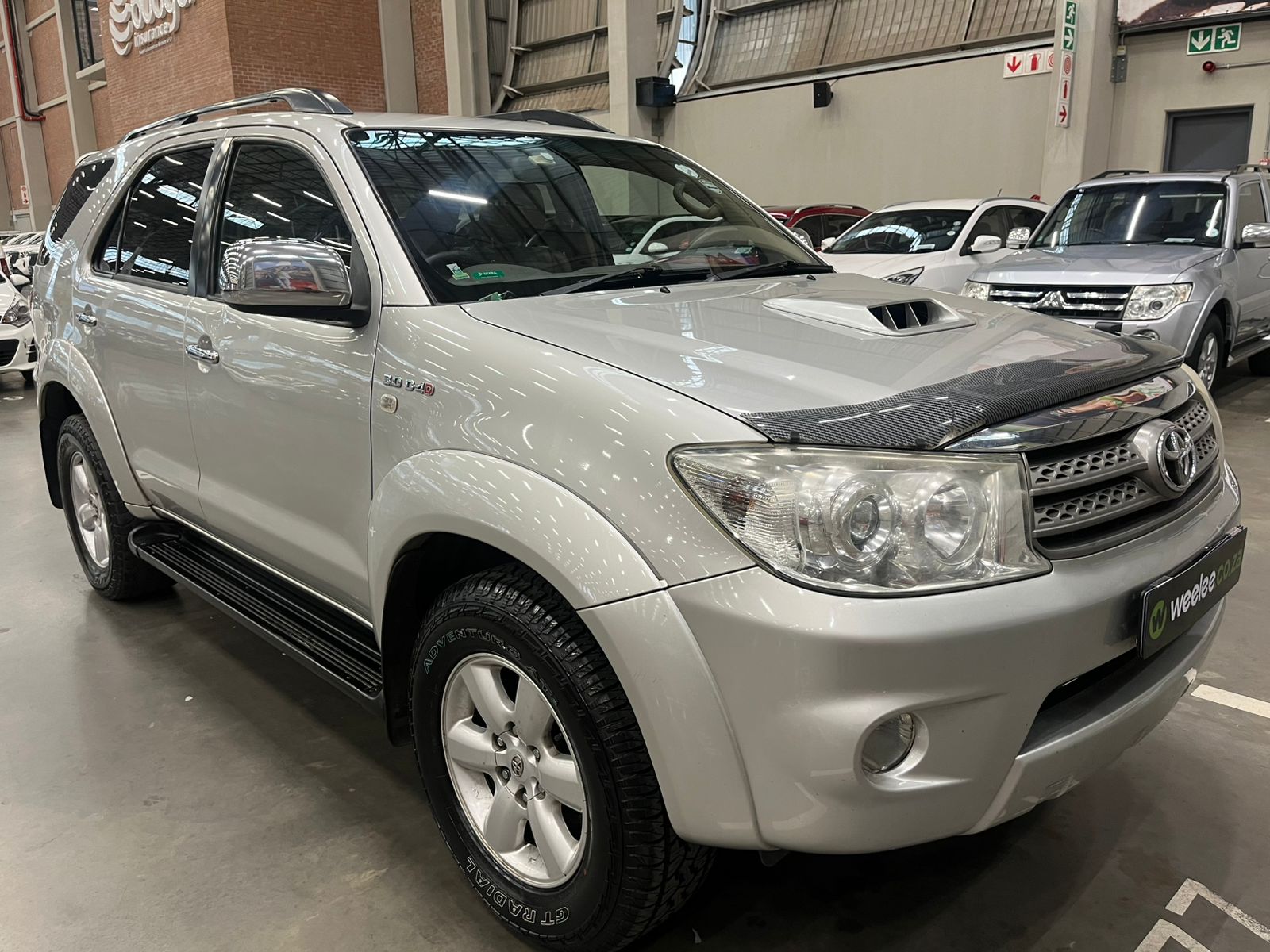 TOYOTA FORTUNER FORTUNER 3.0D-4D 4X4